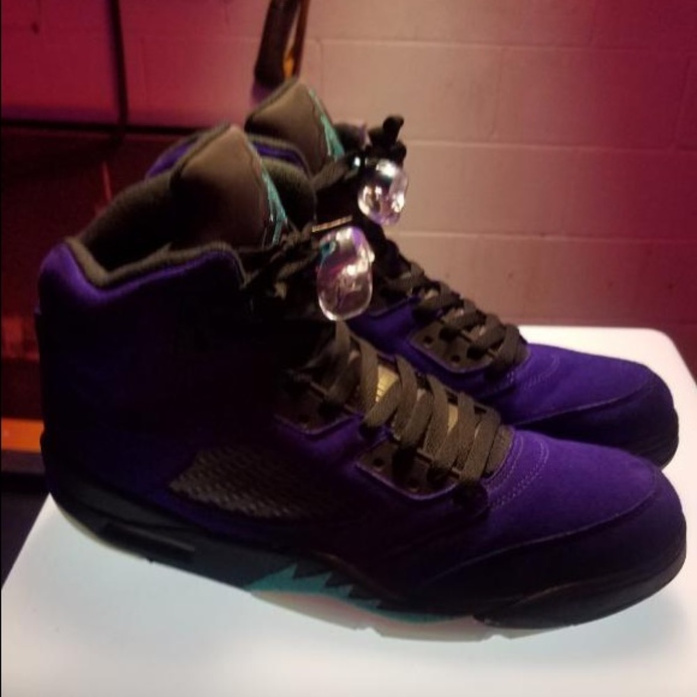 Jordan Retro 5 Fresh Prince Grape Sizes 10-11